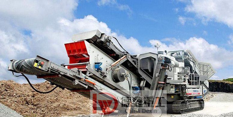  အသုံးပြုထားသော Second Hand Stone Crusher Vibrating Sieving Screening Crawler Crusher စက် 