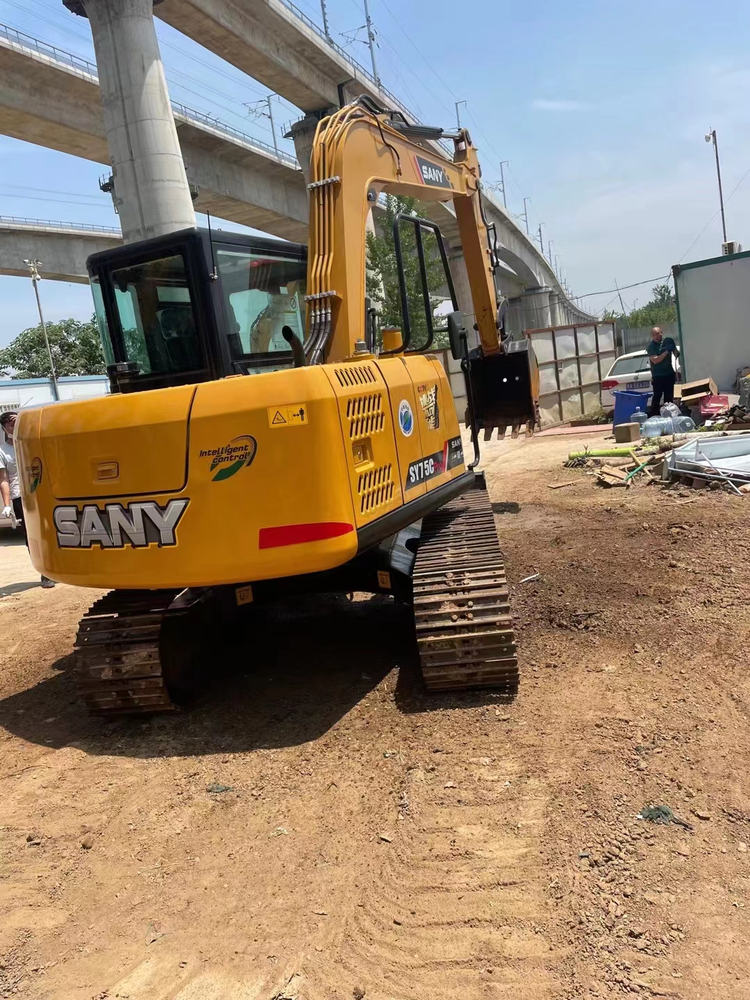 အသုံးပြုထားသော Second-Hand SY75C Crawler Excavator အသစ်နီးပါး 