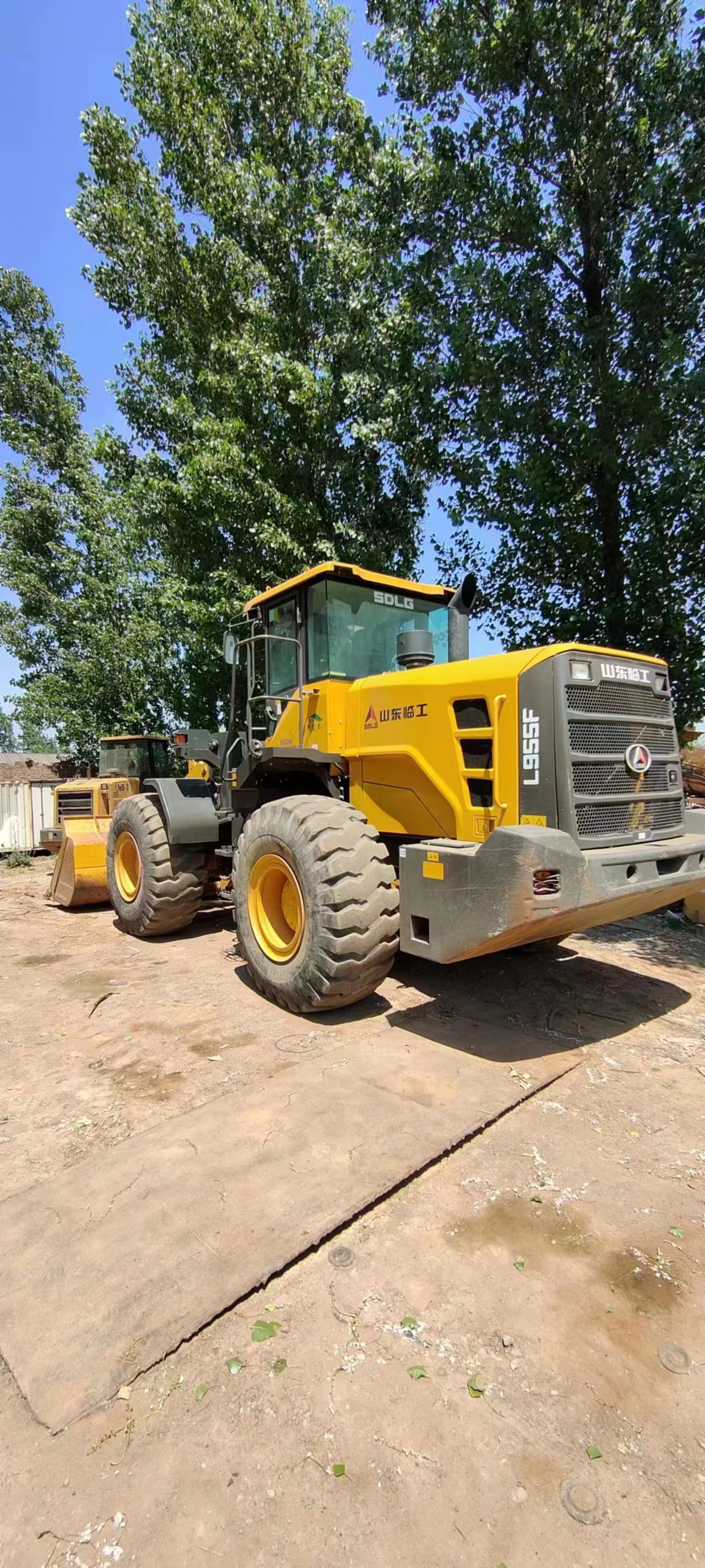  ဆောက်လုပ်ရေးအတွက်အသုံးပြုသော Second-Hand L955F Wheel Loader